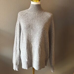 100% Cashmere Cozy High-Neck Rib Detail Sweater - Light Gray